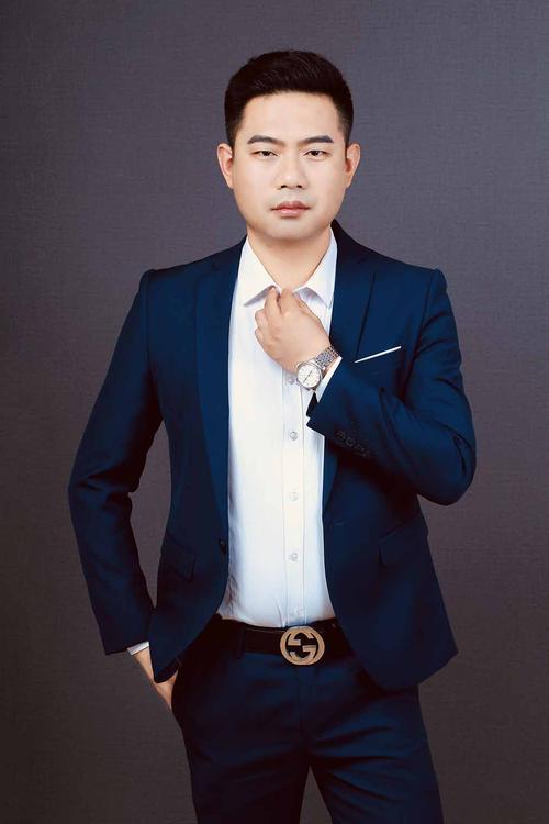 三国奇谋赋能现代商业 全网营销与招商变现的系统突围战——以孔明营销策划咨询为例 **